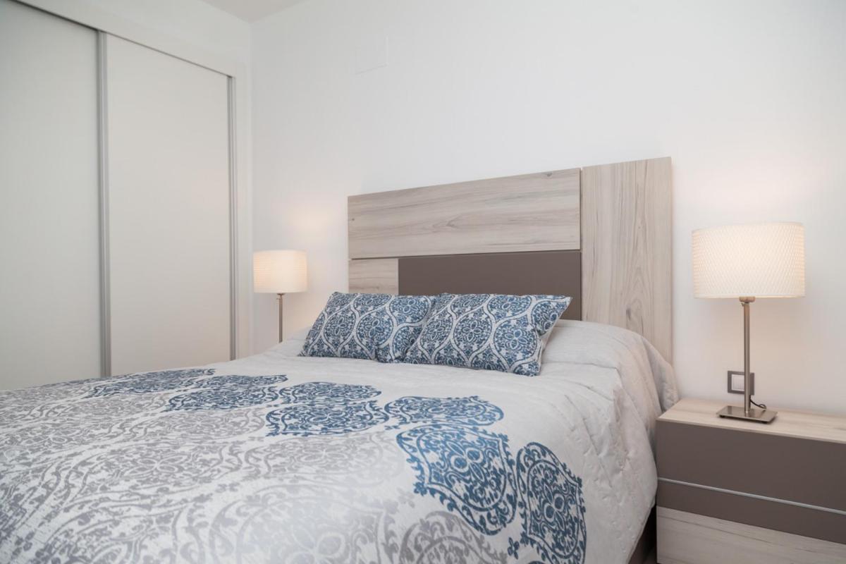 Apartament Gaudi Ареналес дел Сол Екстериор снимка