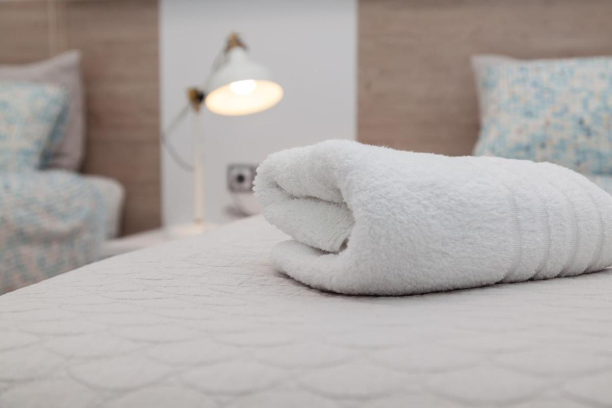 Apartament Gaudi Ареналес дел Сол Екстериор снимка
