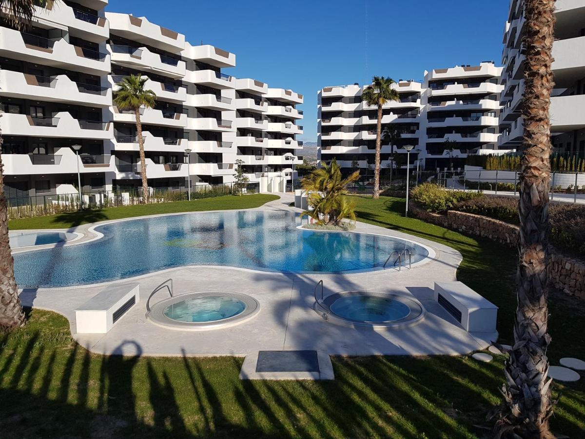 Apartament Gaudi Ареналес дел Сол Екстериор снимка
